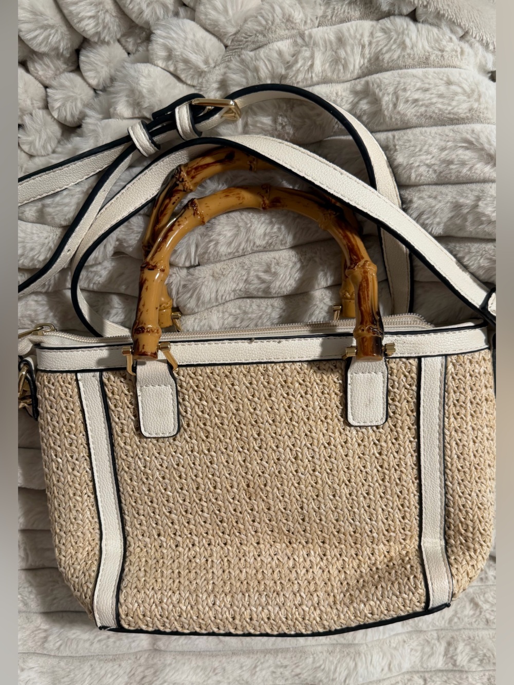 Moma (Colombia brand) handbag